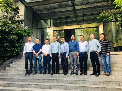 2018年4月17日,我司与重庆日报大数据研究院签署合作协议,成为“重庆日报大数据研究院”理事单位